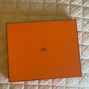 Hermes flat orange box